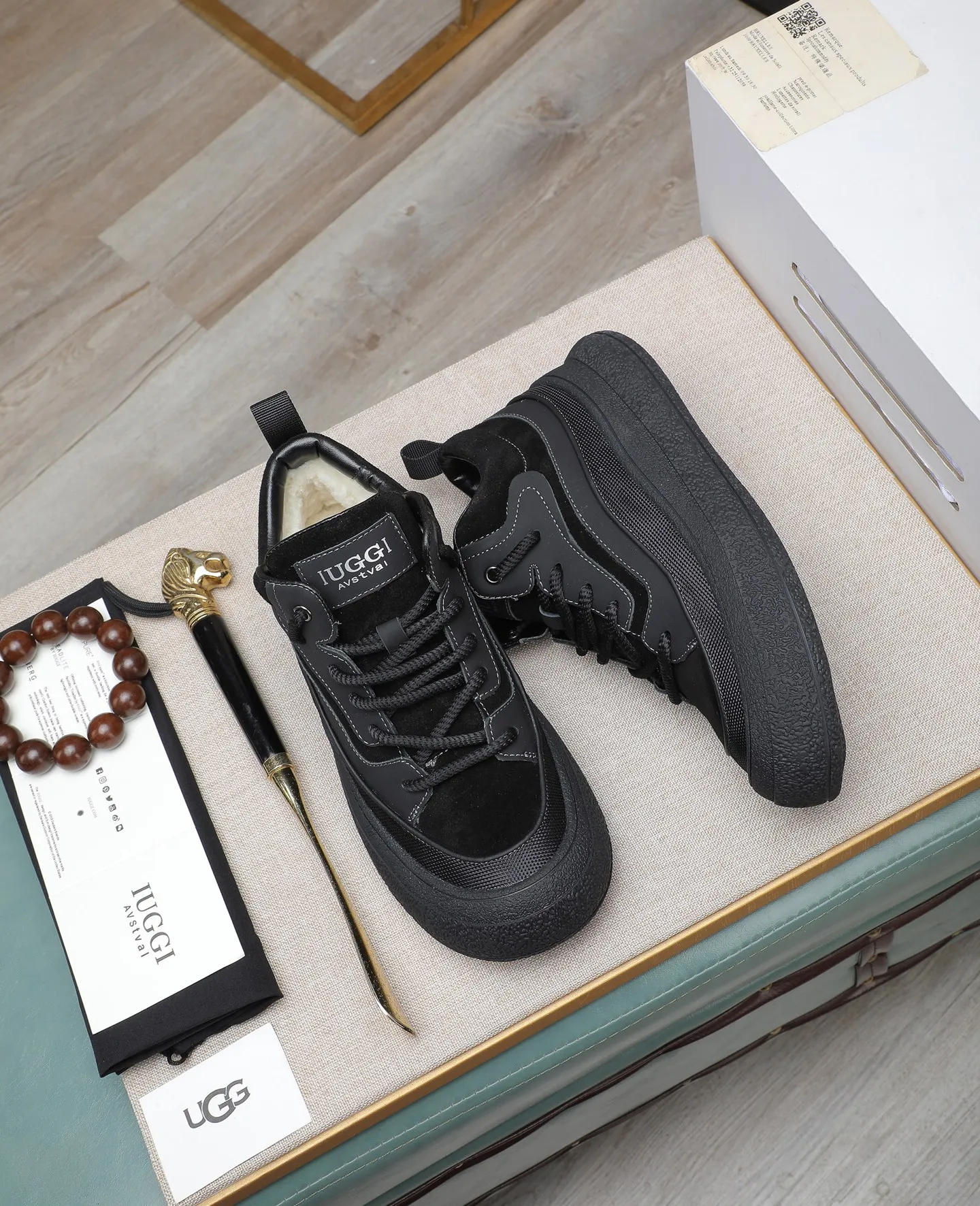 Men's shoes 💰660 IUGGI new retro presbyopia men's shoes, casual and versatile, full of high-end sense, fashionable, luxury and personalized style, joint style, retro presbyopia factor, full of handsome style, first layer suede cowhide, lining wool, rubber outsole, light and non-slip size: 39-44